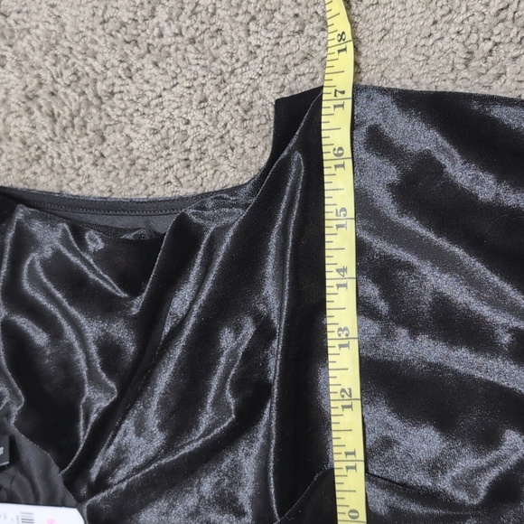 NWT Express Velvet Black Sleeveless Shoulder Pad strong shoulder Bodysuit XS - Picture 6 of 13